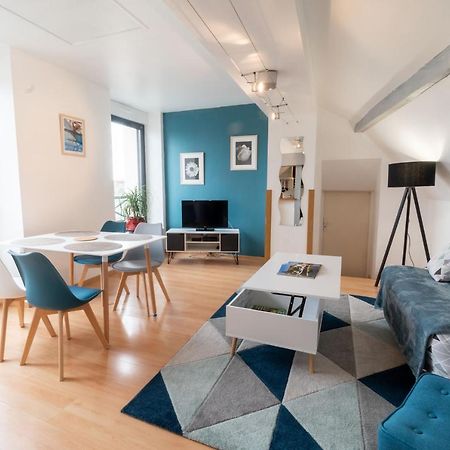 Appartement Rien Que Pour Vous Proche Centre Ville لافال المظهر الخارجي الصورة