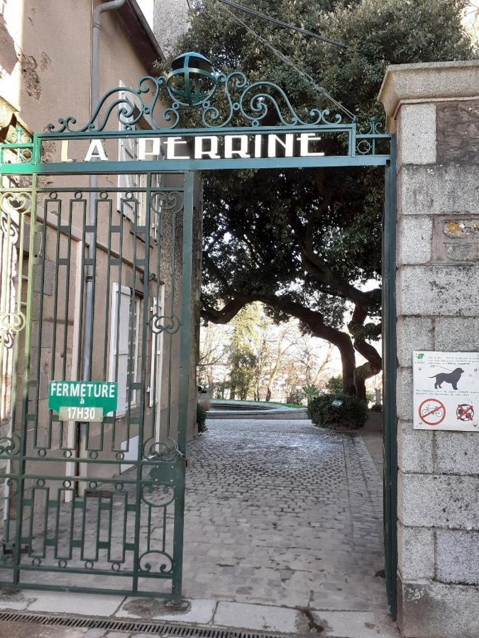Appartement Rien Que Pour Vous Proche Centre Ville لافال المظهر الخارجي الصورة